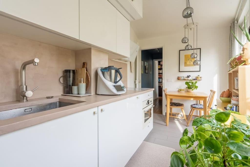 Bel Appartement Cosy, Emplacement Ideal Paris Bagian luar foto